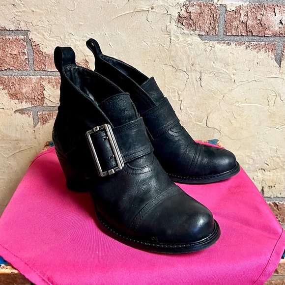 John Fluevog Shoes - John Fluevog East End Porter, Black, Size 11
